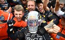 Checo celebra un nuevo triunfo en Fórmula 1 / AFP