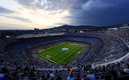 Hace una año se cambió el césped del Camp Nou (EFE)
