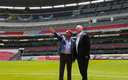 Emilio Azcárraga contó a Infantino los planes de remodelación en el inmueble. (Foto de la cuenta del Estadio Azteca)