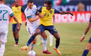 Luis Chávez participó ante Ecuador. (Foto: Mexsport)
