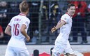 Lewandowski celebró su gol ante los belgas. FOTO: AFP.