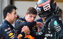 Checo Pérez y Verstappen sostienen su gran relación. (Foto: AFP)