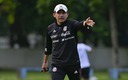 Luis Pérez, entrenador del Tri Sub-2. (Imago7)