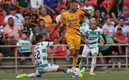 El Diente López estuvo muy activo en la ofensiva. (Foto: Mexsport)