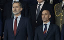 Rubiales (derecha), se defiende de las acusaciones | Reuters