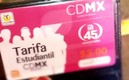 La tarjeta rosa del metro de la CDMX es de gran ayuda para los estudiantes.