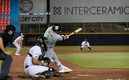 Miguel Guzmán, pelotero de Pericos, pegó cuadrangular ante Oaxaca. (Foto cortesía de LMB)
