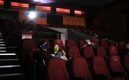 Ir al cine es una de las actividades que más elige la gente. (Foto: AP)