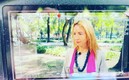 Mafe presume de hablar lengua alienigena.