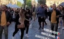 Mexicanos bailan 'Payaso de rodeo' en Francia (TikTok)