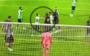 Guardado tomó del pelo a su rival | Captura