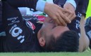 Rocha no soportó el dolor y salió del partido. (Foto: captura TUDN)