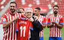 El Cali Izquierdoz fue presentado por la leyenda Enzo Ferrero | Twitter @RealSporting