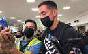 Funes Mori atendió a fans y prensa en el Aeropuerto Internacional de la Ciudad de México | Abigaíl Parra