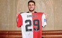 Santiago Giménez espera ser un goleador en Europa.
