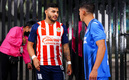 Alexis Vega y Uriel Antuna se reencontraron. (Foto: Imago7)