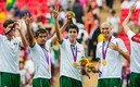 Néstor Vidrio con la medalla de Oro conquistada en Londres 2012 en el pecho. FOTO: Mexsport.