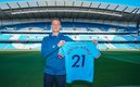 Sergio Gómez usará el 21 en el City. (FOTO: Manchester City)