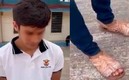 Así llegó el joven con chanclas a la escuela aquí en México.