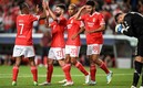 El Benfica goleó al Dinamo para clasificarse. FOTO: AFP.