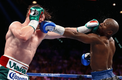 Mayweather y Canelo se enfrentaron en 2013 (AP)