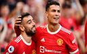 Bruno Fernandes y Cristiano Ronaldo. (EFE)