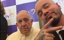 J Balvin con el papa Francisco / jbalvin