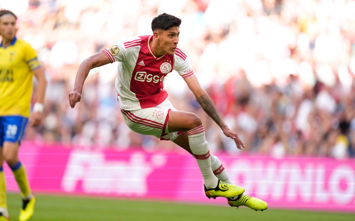 Ajax mantiene el paso perfecto en la Eredivisie (Twitter @AFCAjax)