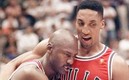 Pippen junto a Jordan, cuando hicieron época con los Bulls. Foto: AP