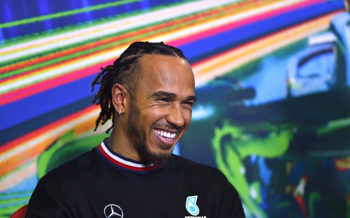 Lewis Hamilton piensa quedarse con Mercedes hasta el día de su muerte