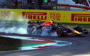 Checo Pérez probó diversos aspectos de su RB18. (Foto: EFE)
