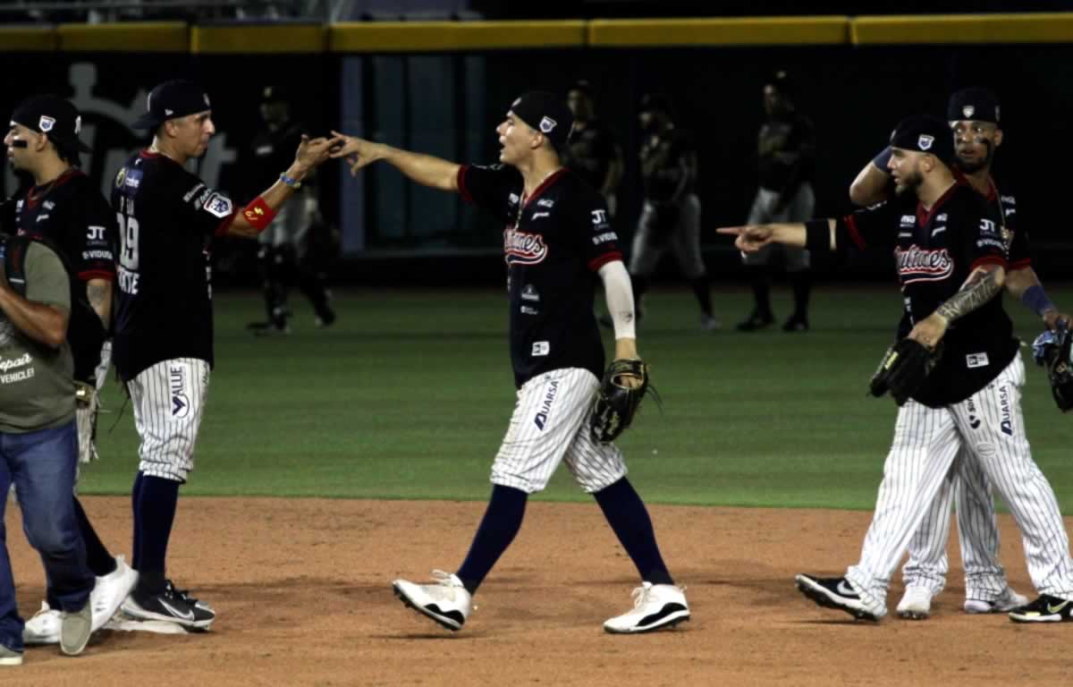 Lo mejor del Juego 1 de la Serie del Rey