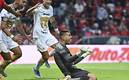 Julio González anotó el empate de Pumas en el último segundo (Imago7)