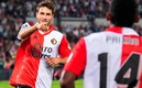 Santiago Giménez festejando su gol con el Feyenoord. (TW @Feyenoord)