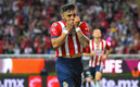 Alexis Vega festeja gol con Chivas. (FOTO: Imago7)