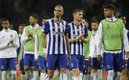 Los Dragones fueron humillados en casa | Reuters