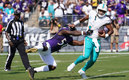 Tua dio su mejor juego en la NFL | Reuters