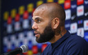Dani Alves en conferencia de prensa. (Imago7)