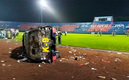 Tragedia en el futbol de Indonesia deja 127 muertos.