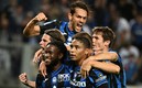La escuadra del Atalanta celebrando el triunfo (AFP).