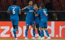 La escuadra del PSV Eindhoven celebrando el gol (Reuters).