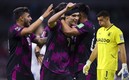 Raúl Jiménez y Dibu Martínez (MexSport/Reuters).