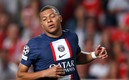 Mbappé se fue frustrado por el empate con los portugueses. FOTO: Reuters.