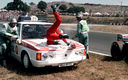 Taki Inoue siendo atropellado por un safety car. (Reuters)