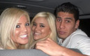 Carlos Salcido fue captado en la fiesta en Monterrey. (FOTO: Especial)
