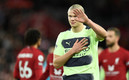 Erling Haaland es manejado por Rafaela Pimenta. (FOTO: AFP)