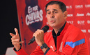 Fernando Hierro fue presentado como director deportivo de Chivas. (Foto: Imgo7)