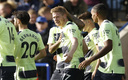 De Bruyne le dio la victoria a los suyos con un golazo de tiro libre. (Reuters)