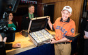 Jim 'Mattress Mack' McIngvale va por 75 millones de dólares. (Foto: