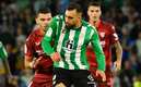 Betis y Sevilla dividieron unidades tras empatar 1-1 (EFE)